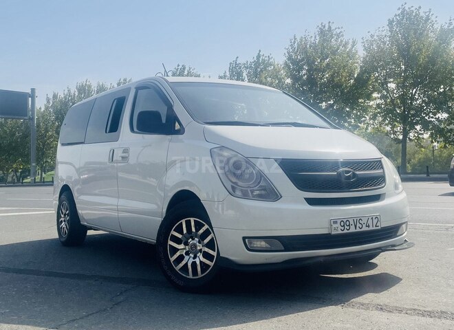Hyundai H-1 2010, 375,000 km - 2.5 l - Bakı