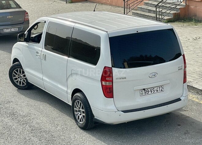 Hyundai H-1 2010, 375,000 km - 2.5 l - Bakı