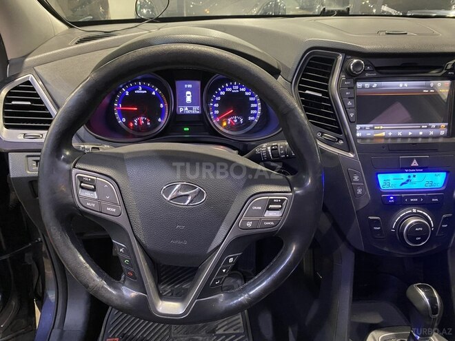 Hyundai Santa Fe-9