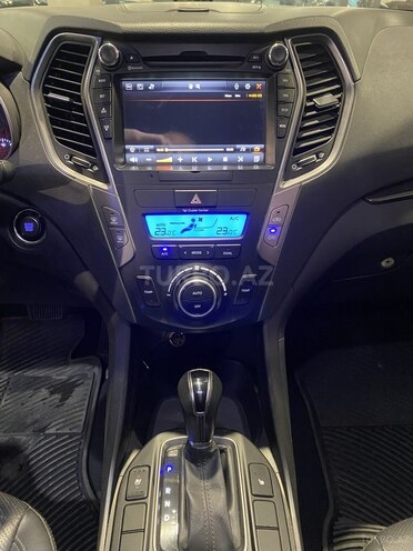 Hyundai Santa Fe-11