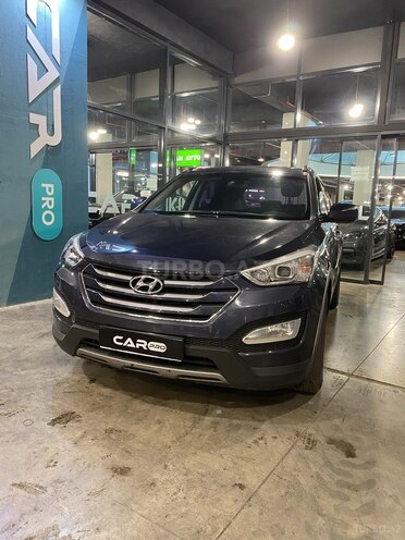 Hyundai Santa Fe-1
