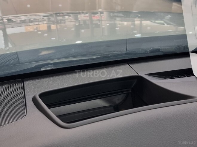 Toyota Camry-21
