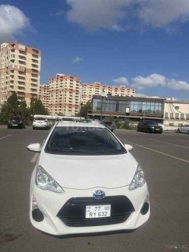 Toyota Aqua 2016, 41,000 km - 1.5 л - Bakı