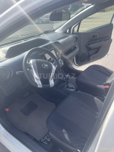 Toyota Aqua 2016, 41,000 km - 1.5 л - Bakı