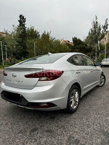 Hyundai Elantra 2019, 68,100 km - 2.0 l - Bakı