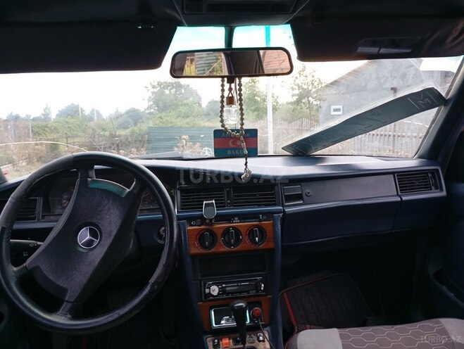 Mercedes 190 1991, 400,000 km - 2.0 l - Oğuz