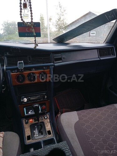 Mercedes 190 1991, 400,000 km - 2.0 l - Oğuz