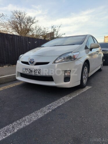 Toyota Prius 2011, 190,000 km - 1.8 l - Bakı
