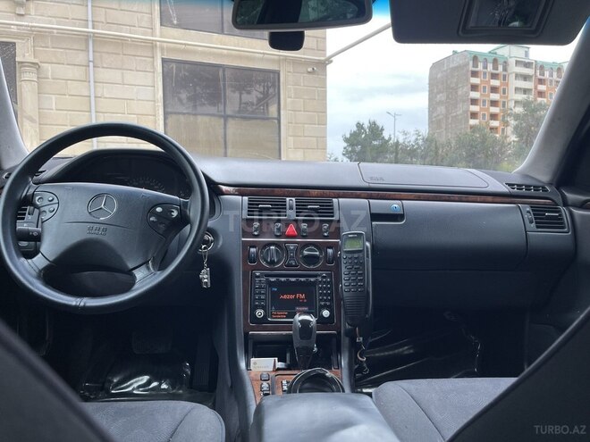 Mercedes E 270 2000, 365,000 km - 2.7 l - Bakı