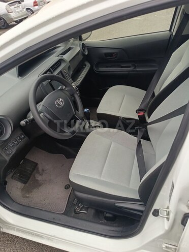 Toyota Aqua 2018, 940,000 km - 1.5 l - Bakı