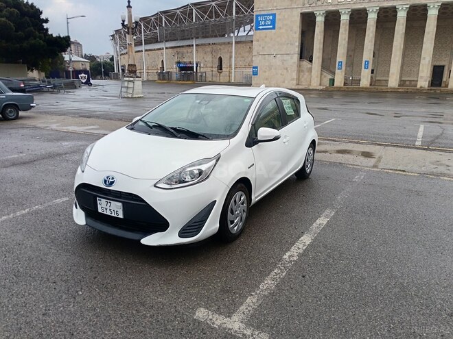 Toyota Aqua 2018, 940,000 km - 1.5 l - Bakı