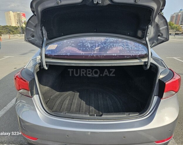 Hyundai Avante 2014, 86,638 km - 1.6 l - Bakı