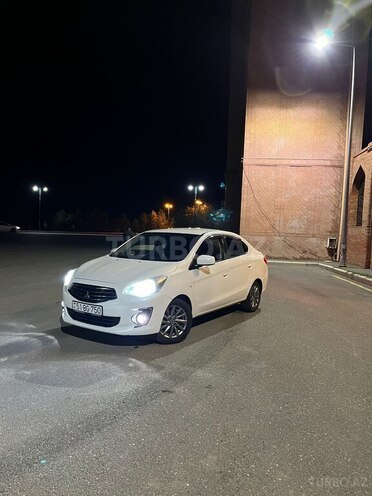 Mitsubishi Attrage 2015, 137,000 km - 1.2 л - Gəncə