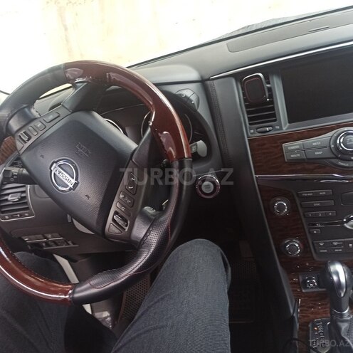 Nissan Patrol 2013, 48,000 km - 5.6 л - Bakı