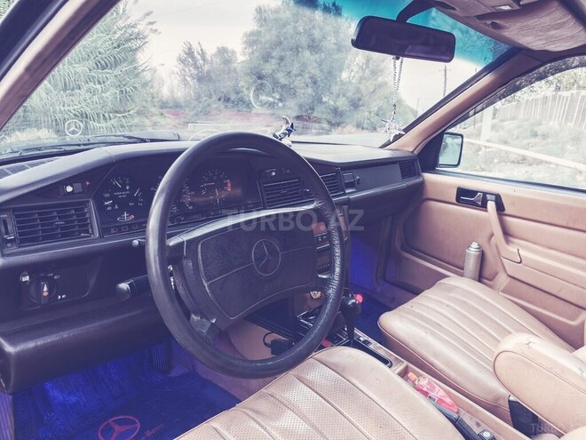Mercedes 190 1987, 350,000 km - 2.3 l - Kürdəmir
