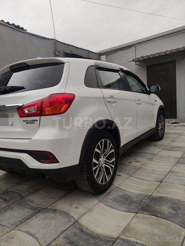 Mitsubishi Outlander Sport 2018, 75,000 km - 2.0 l - Bakı
