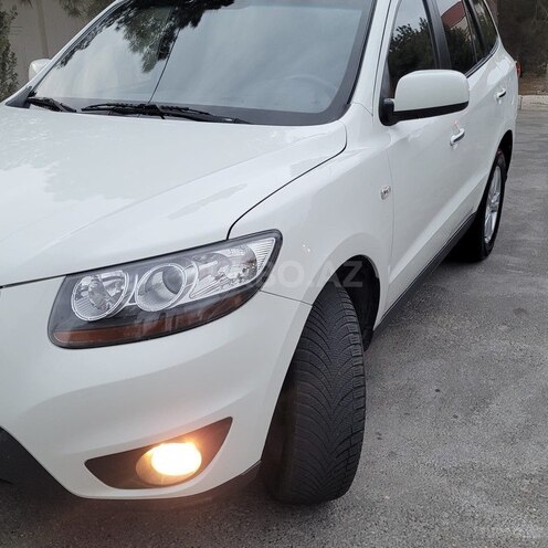 Hyundai Santa Fe 2009, 204,000 km - 2.0 л - Bakı