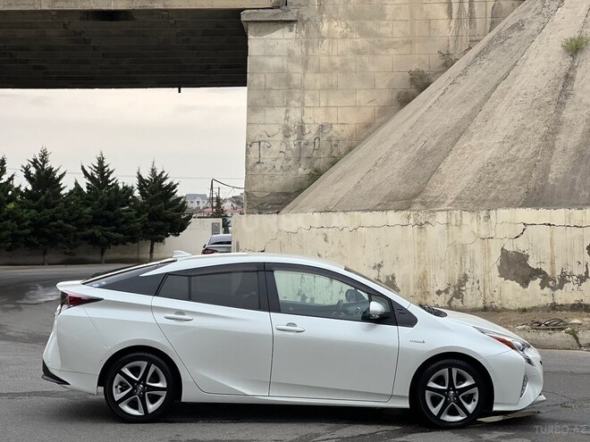 Toyota Prius 2016, 70,556 km - 1.8 l - Bakı