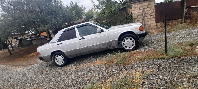 Mercedes 190 1989, 600,000 km - 2.0 l - Ağsu