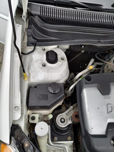 Hyundai Accent 2009, 342,000 km - 1.4 l - Gəncə