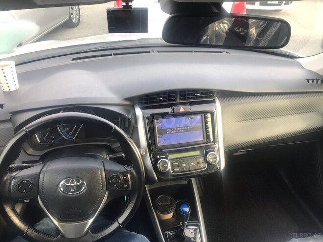 Toyota Corolla Fielder 2015, 125,000 km - 1.5 l - Bakı