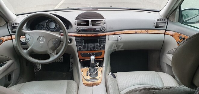 Mercedes E 320 2002, 321,000 km - 3.2 л - Goranboy