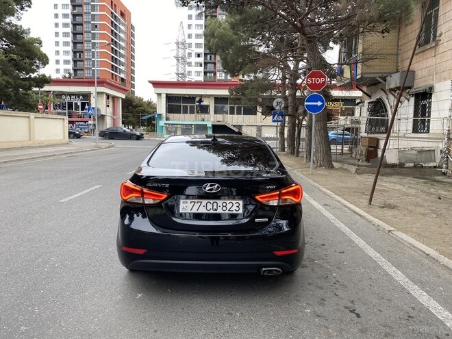 Hyundai Avante 2015, 150,000 km - 1.6 l - Bakı