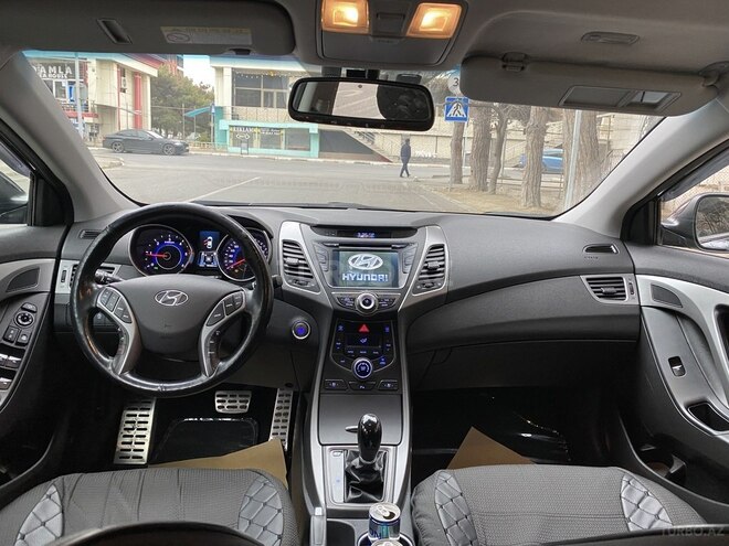 Hyundai Avante 2015, 150,000 km - 1.6 l - Bakı