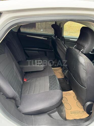 Ford Fusion (North America) 2015, 193,000 km - 2.0 l - Bakı