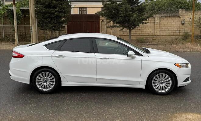 Ford Fusion (North America) 2015, 193,000 km - 2.0 l - Bakı