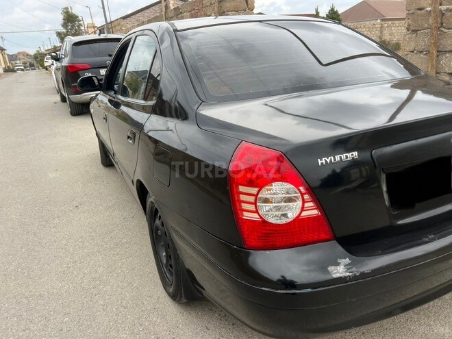 Hyundai Elantra 2005, 300,000 km - 2.0 l - Bakı