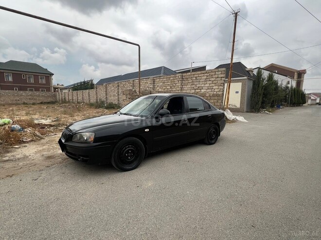 Hyundai Elantra 2005, 300,000 km - 2.0 l - Bakı