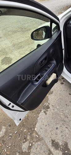 Toyota Aqua 2015, 140,000 km - 1.5 л - Bakı