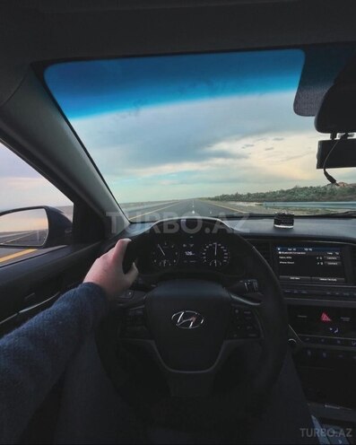 Hyundai Avante 2017, 139,000 km - 1.6 l - Quba