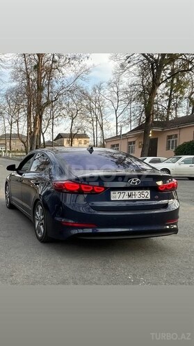 Hyundai Avante 2017, 139,000 km - 1.6 l - Quba