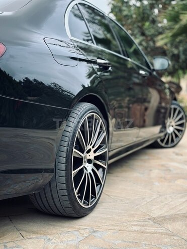 Mercedes E 300 2017, 66,800 km - 2.0 l - Bakı