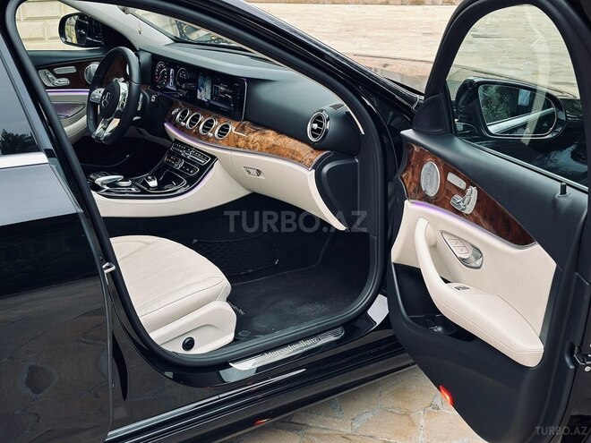 Mercedes E 300 2017, 66,800 km - 2.0 l - Bakı