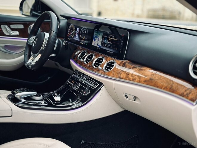 Mercedes E 300 2017, 66,800 km - 2.0 l - Bakı
