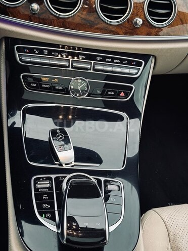 Mercedes E 300 2017, 66,800 km - 2.0 l - Bakı