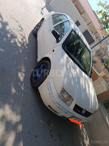 Volkswagen Jetta 2001, 247,000 km - 2.0 l - Bakı