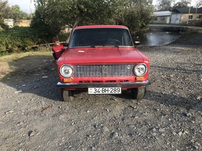 LADA (VAZ) 21011 1980, 200,000 km - 1.3 l - Qax