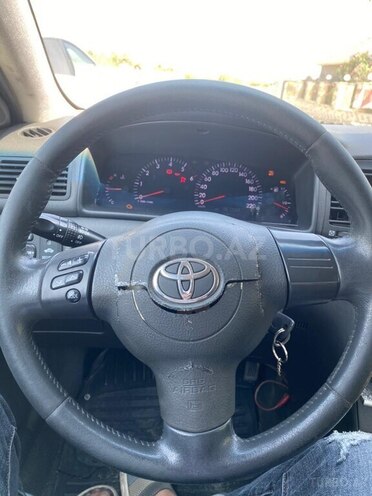 Toyota Corolla 2005, 390,000 km - 1.4 л - Bakı