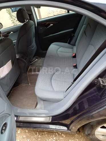 Mercedes E 240 2004, 325,000 km - 2.6 l - Bakı