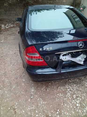 Mercedes E 240 2004, 325,000 km - 2.6 l - Bakı