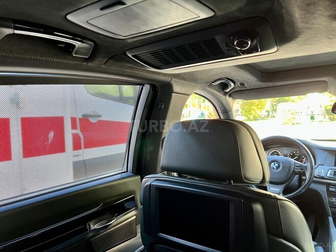 BMW 750 2011, 240,000 km - 4.4 l - Bakı