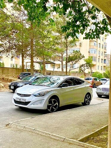 Hyundai Elantra 2012, 260,000 km - 1.8 l - Bakı