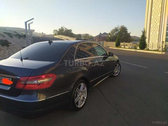 Mercedes E 220 d 2010, 322,222 km - 2.2 l - Naxçıvan