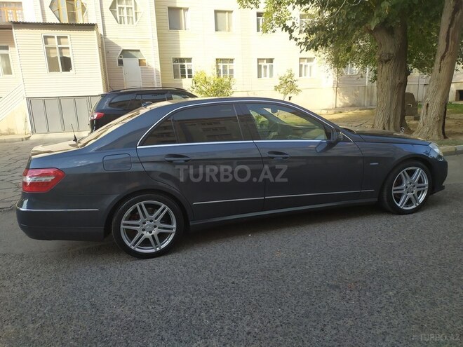 Mercedes E 220 d 2010, 322,222 km - 2.2 l - Naxçıvan