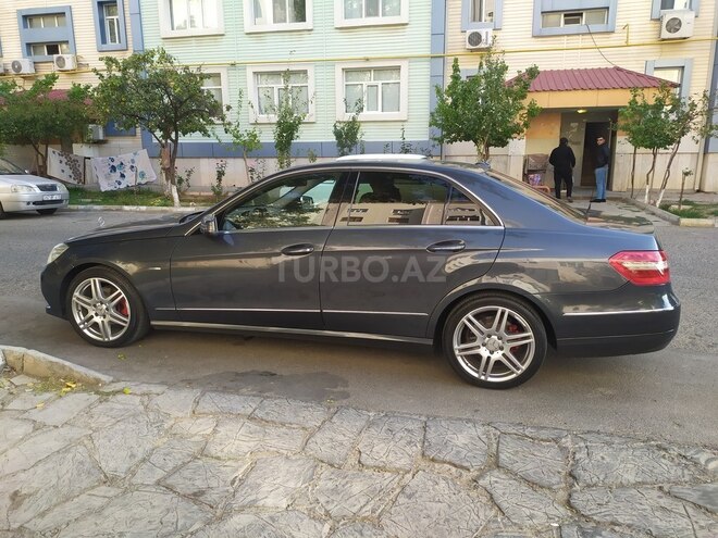 Mercedes E 220 d 2010, 322,222 km - 2.2 l - Naxçıvan