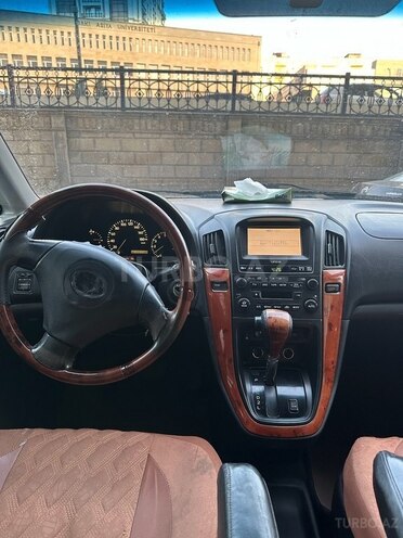 Toyota Harrier 2001, 225,000 km - 2.4 l - Bakı